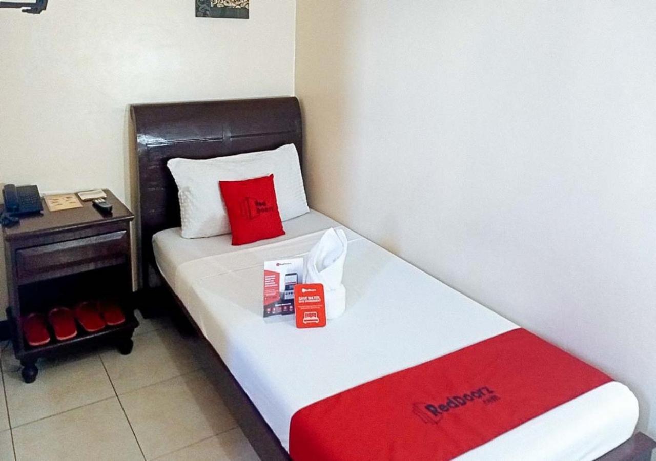 Reddoorz Near Ormoc Port Terminal Hotel Bagian luar foto