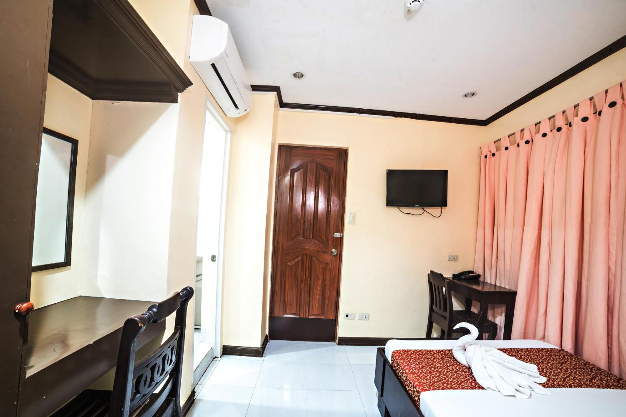 Reddoorz Near Ormoc Port Terminal Hotel Bagian luar foto